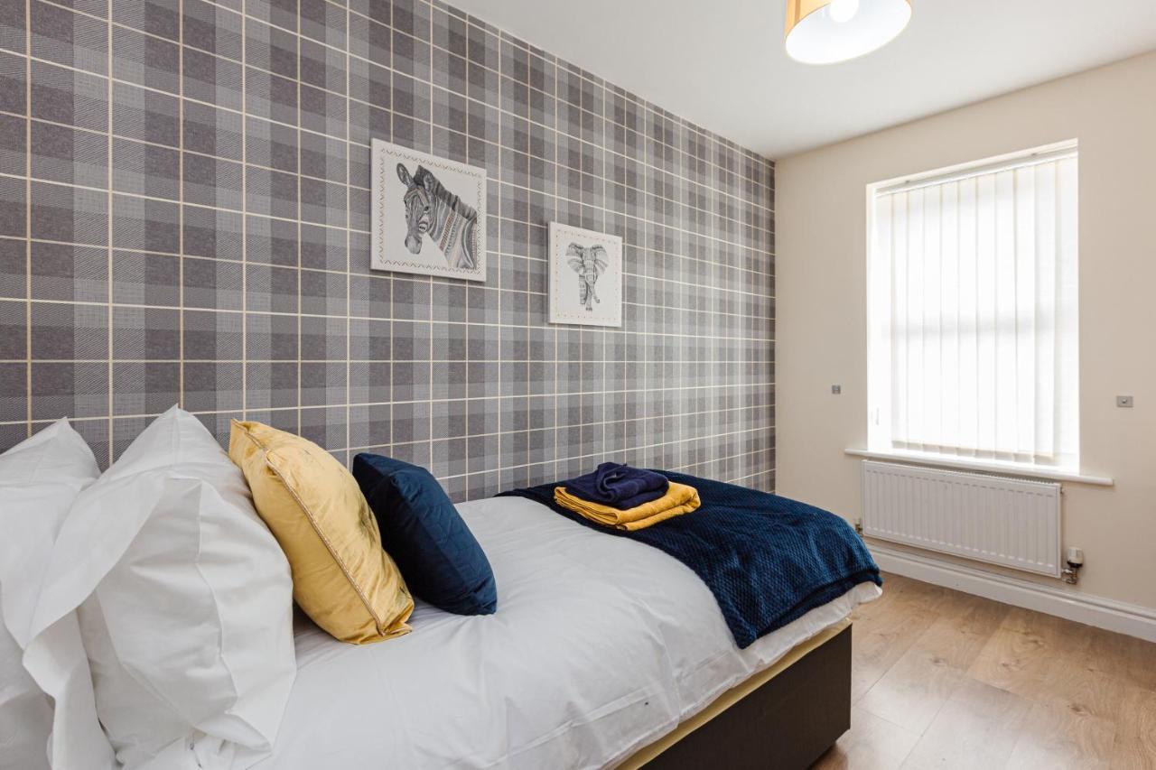 Oxheys House - 5 Bedrooms Contractors Parking Preston  Buitenkant foto