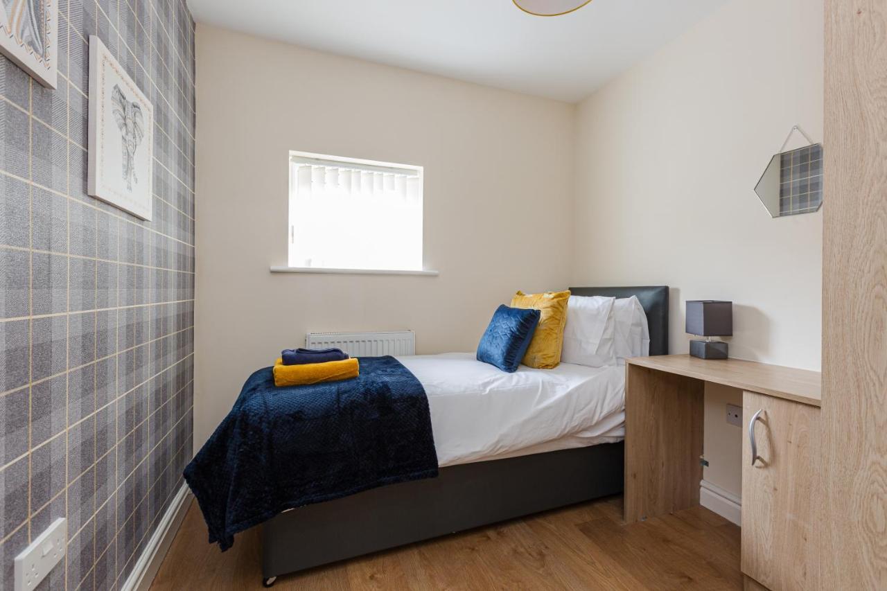 Oxheys House - 5 Bedrooms Contractors Parking Preston  Buitenkant foto