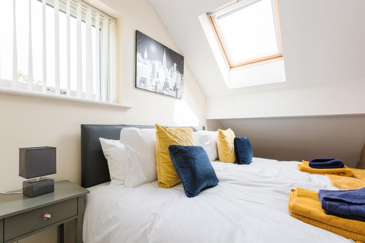 Oxheys House - 5 Bedrooms Contractors Parking Preston  Buitenkant foto